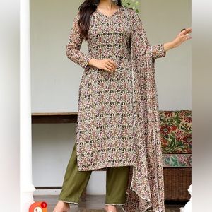 Indian straight kurta set!